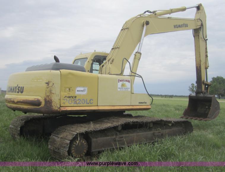 image for item 3718 1996 Komatsu PC220LC excavator