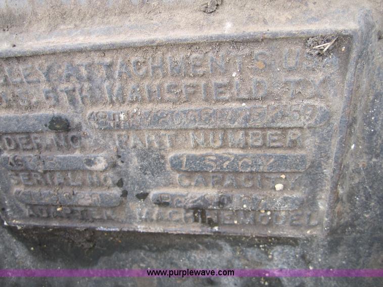 image for item 3718 1996 Komatsu PC220LC excavator