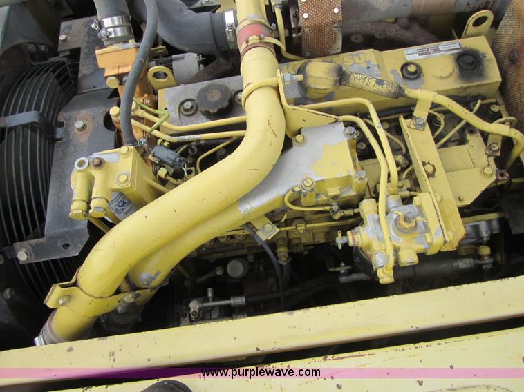 image for item 3718 1996 Komatsu PC220LC excavator