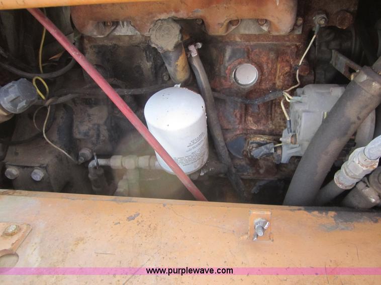 image for item 3796 1983 Case DH4B trencher