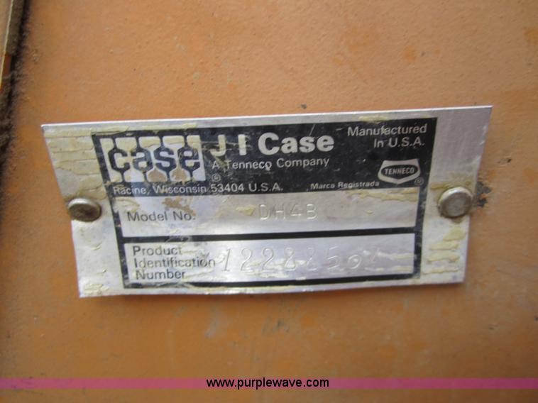 image for item 3796 1983 Case DH4B trencher