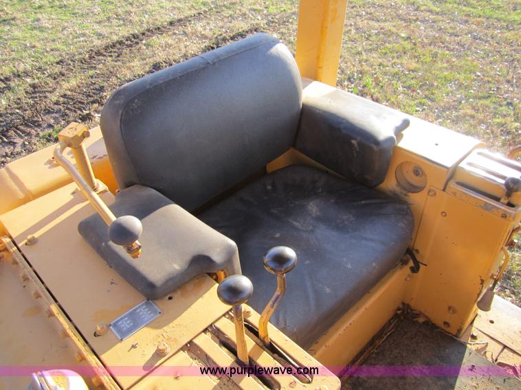 image for item 3836 1980 Caterpillar 941B track loader
