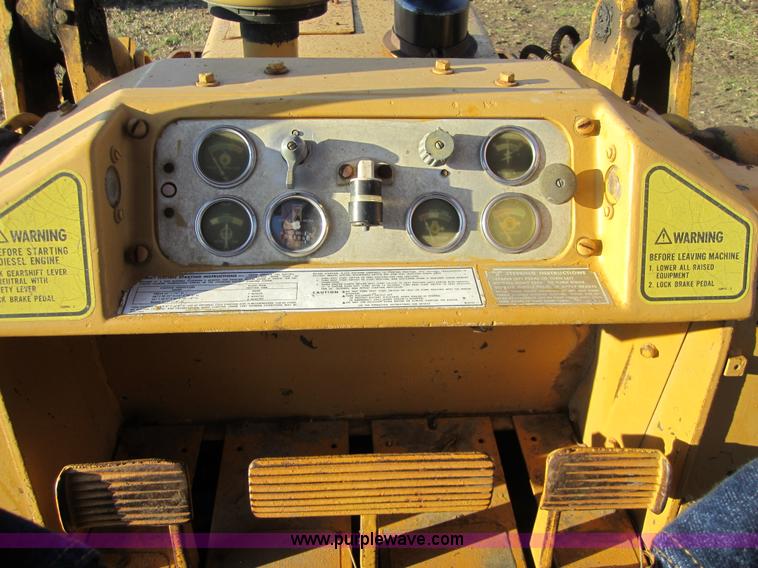 image for item 3836 1980 Caterpillar 941B track loader