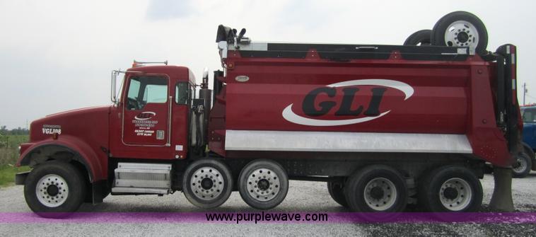 image for item 3879 1997 Kenworth W900 dump truck