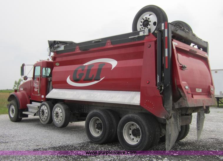 image for item 3879 1997 Kenworth W900 dump truck
