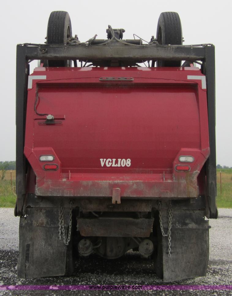 image for item 3879 1997 Kenworth W900 dump truck