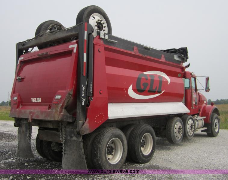 image for item 3879 1997 Kenworth W900 dump truck