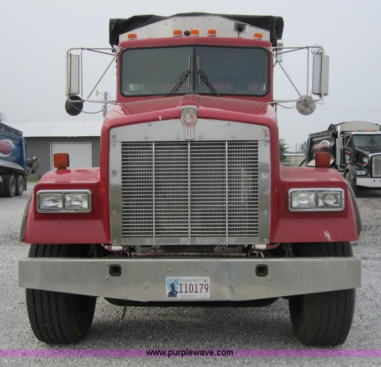image for item 3879 1997 Kenworth W900 dump truck