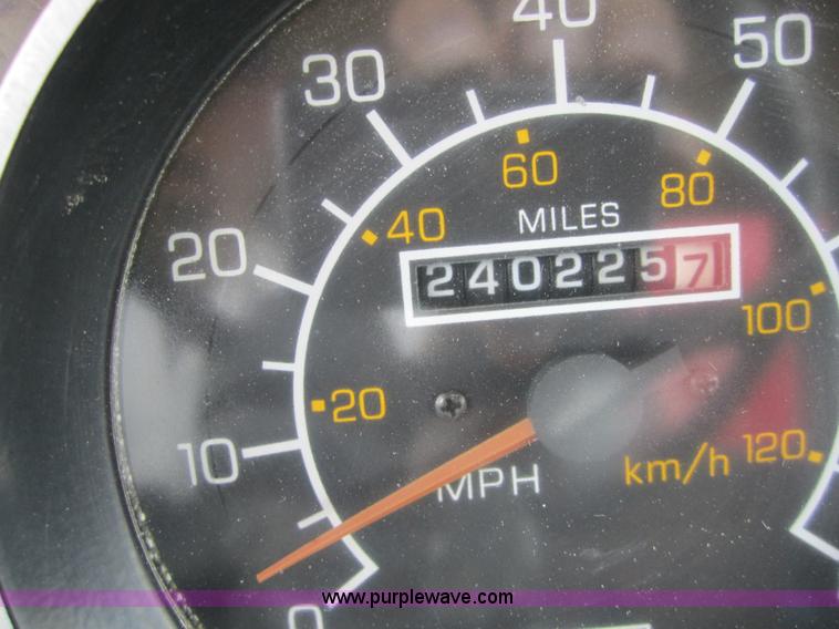 image for item 3879 1997 Kenworth W900 dump truck