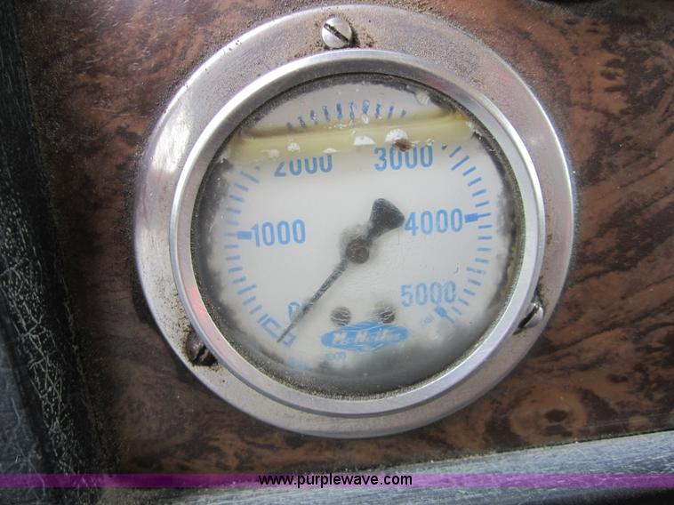 image for item 3879 1997 Kenworth W900 dump truck