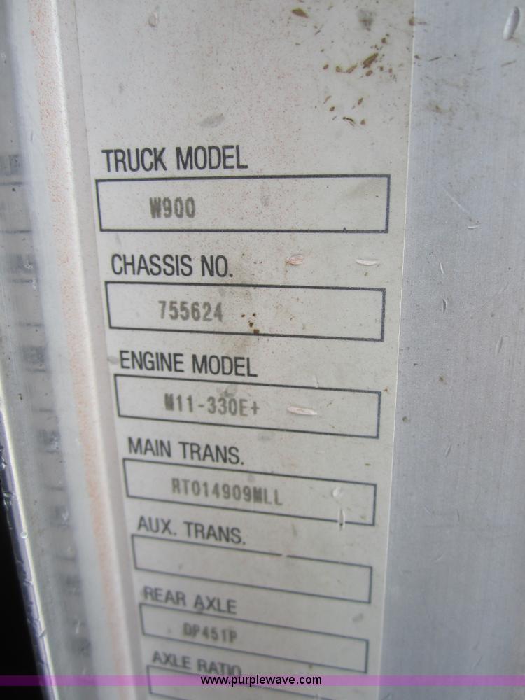 image for item 3879 1997 Kenworth W900 dump truck