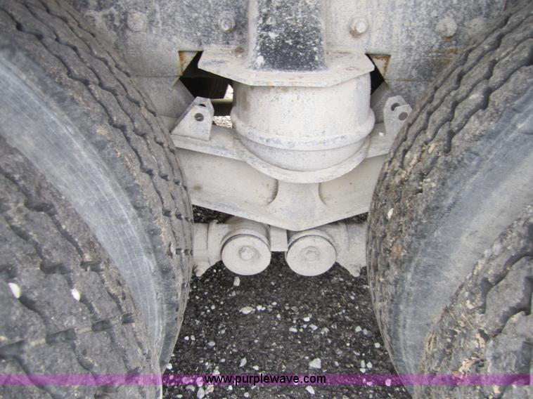 image for item 3879 1997 Kenworth W900 dump truck