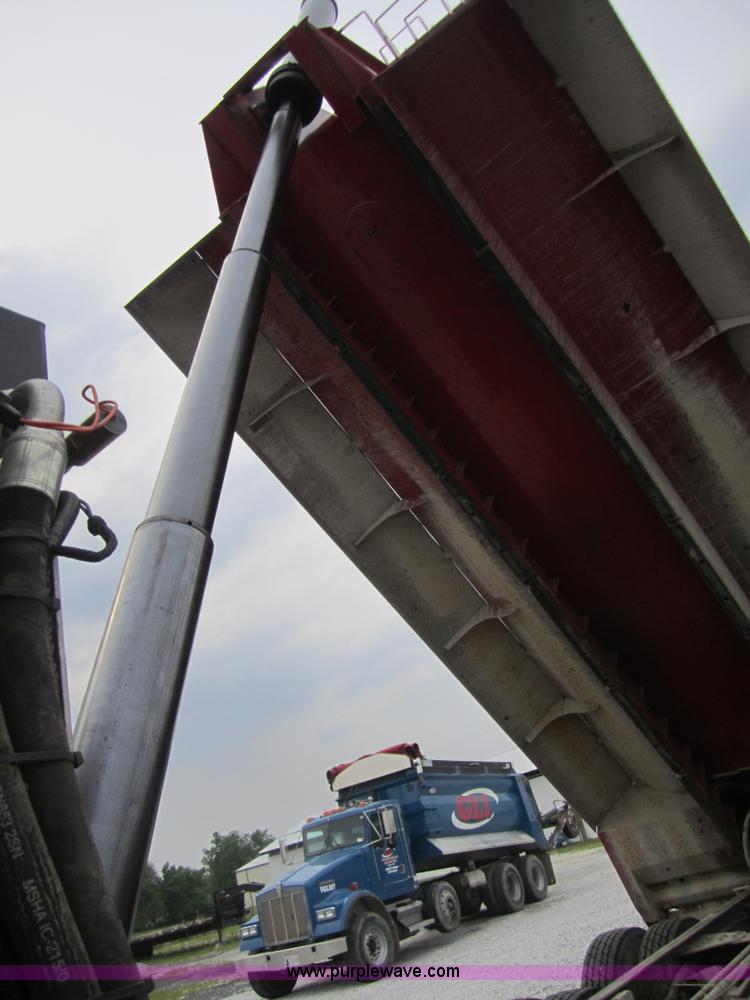 image for item 3879 1997 Kenworth W900 dump truck