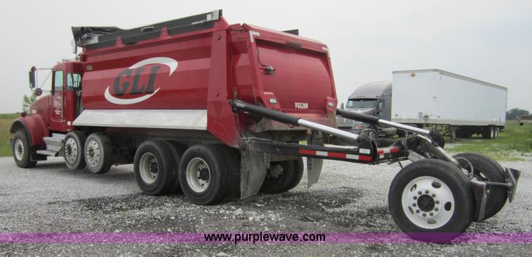 image for item 3879 1997 Kenworth W900 dump truck