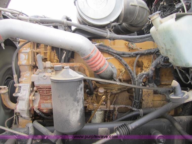 image for item 3880 2005 Kenworth T800 dump truck