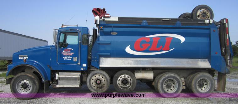 image for item 3881 1997 Kenworth W900 dump truck