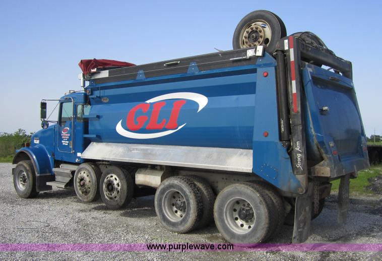 image for item 3881 1997 Kenworth W900 dump truck