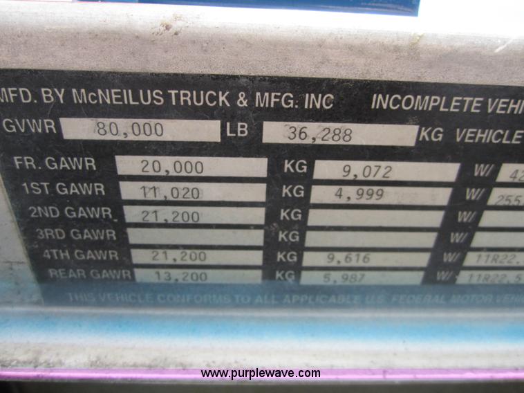 image for item 3881 1997 Kenworth W900 dump truck