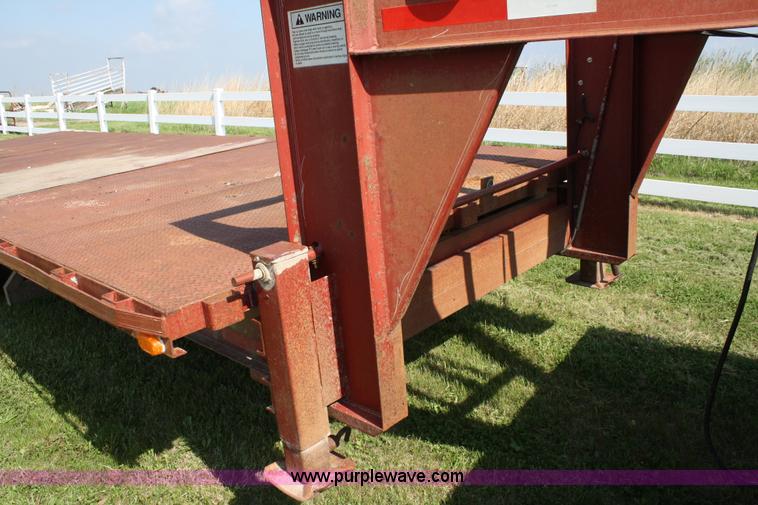 image for item 4976 1998 Neal goose neck dump trailer