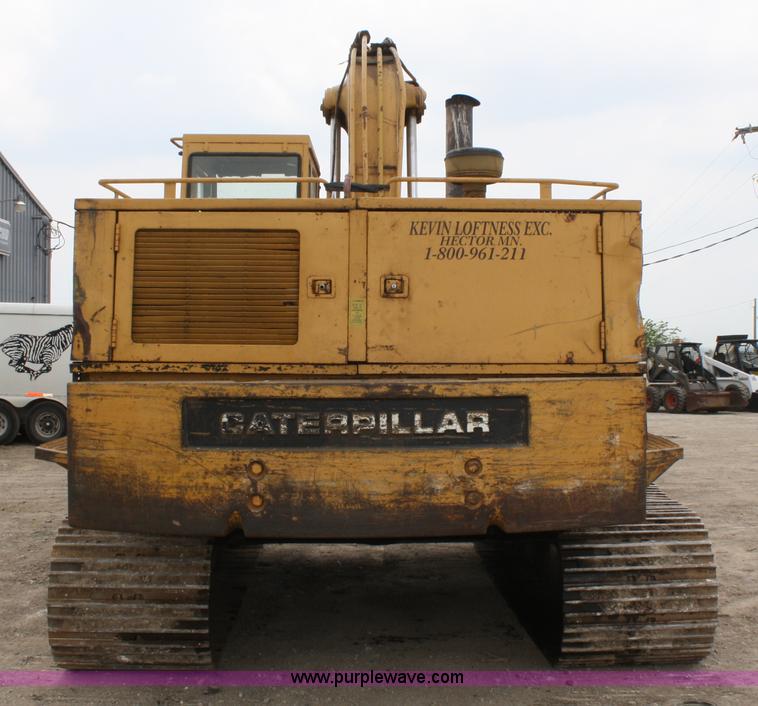 image for item 4978 1973 Caterpillar 225 excavator