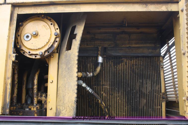 image for item 4978 1973 Caterpillar 225 excavator