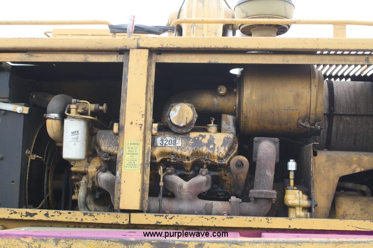 image for item 4978 1973 Caterpillar 225 excavator