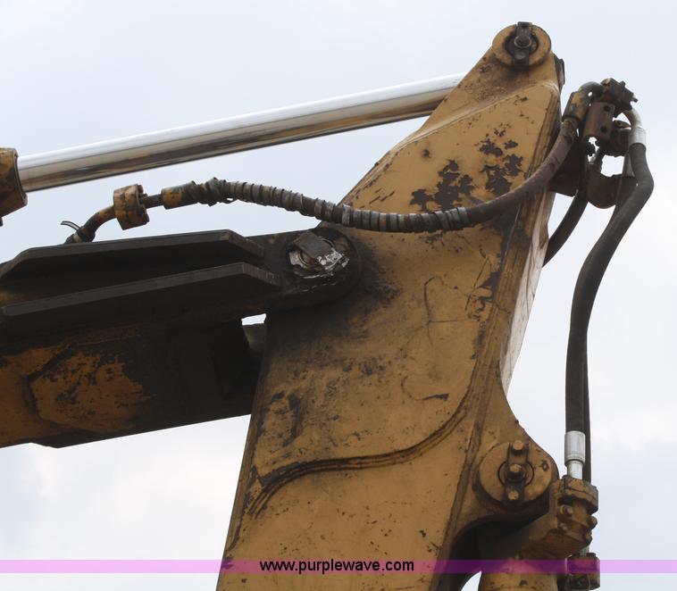 image for item 4978 1973 Caterpillar 225 excavator