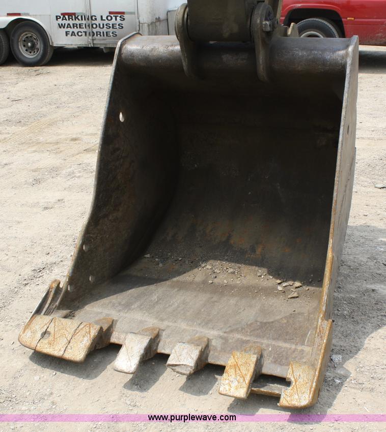 image for item 4978 1973 Caterpillar 225 excavator