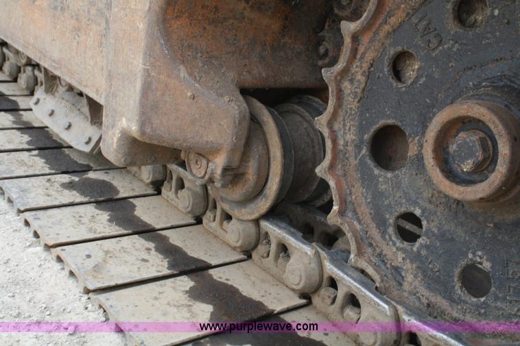 image for item 4978 1973 Caterpillar 225 excavator