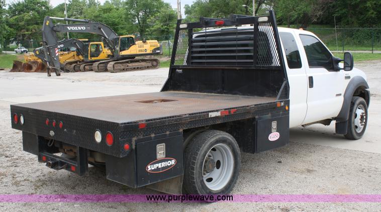 image for item 5069 2005 Ford F450 Super Duty extended cab pickup truck