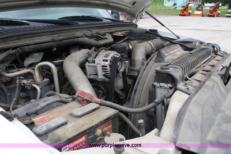 image for item 5069 2005 Ford F450 Super Duty extended cab pickup truck