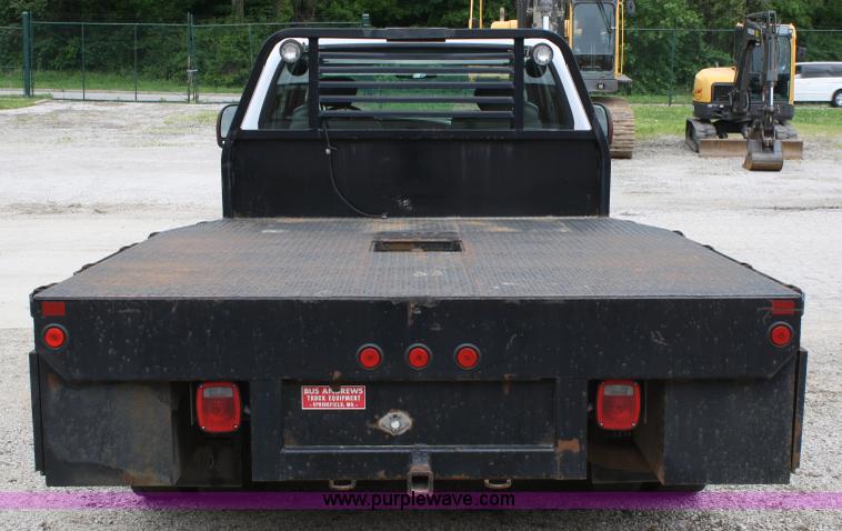 image for item 5070 2006 Ford F450 Super Duty extended cab pickup truck