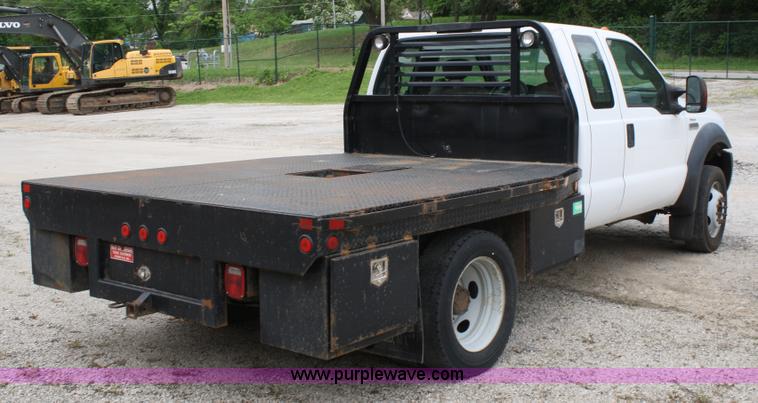 image for item 5070 2006 Ford F450 Super Duty extended cab pickup truck