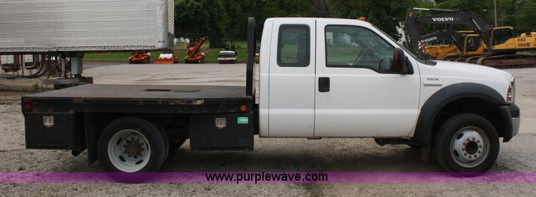 image for item 5070 2006 Ford F450 Super Duty extended cab pickup truck