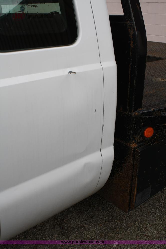 image for item 5070 2006 Ford F450 Super Duty extended cab pickup truck