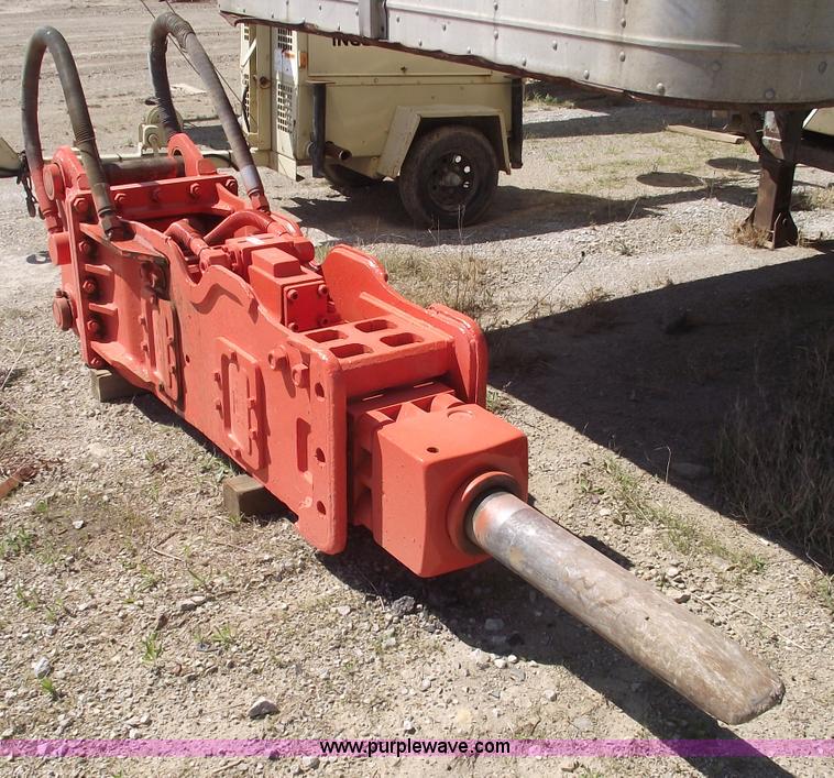 image for item 5514 NPK 10XB hydraulic breaker