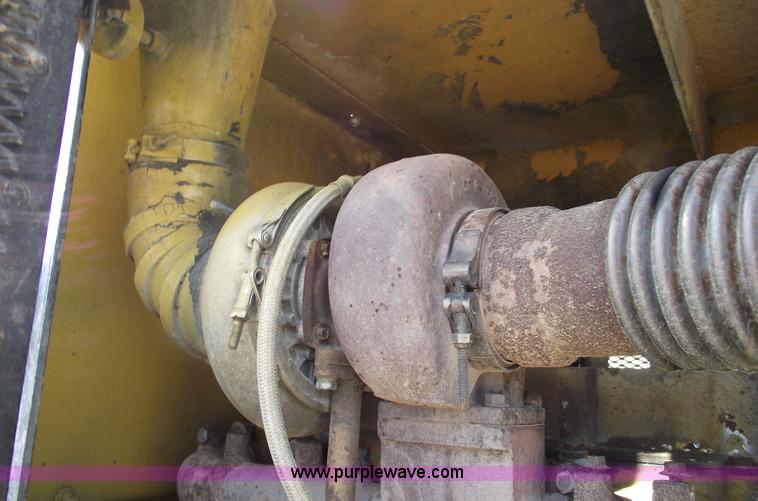 image for item 5515 Muller TC-18 articulating sheeps foot roller