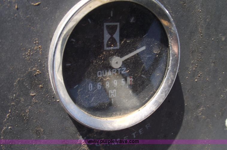 image for item 5515 Muller TC-18 articulating sheeps foot roller