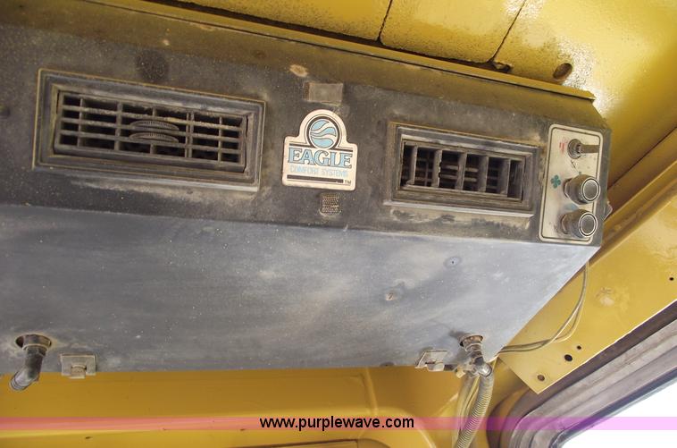 image for item 5517 1976 Caterpillar 627B scraper