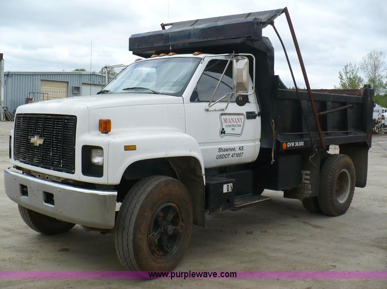 image for item 5879 1990 Chevrolet Kodiak C7H042