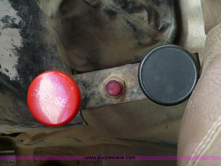 image for item 5879 1990 Chevrolet Kodiak C7H042