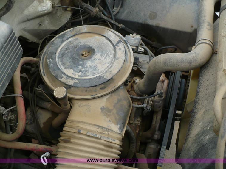 image for item 5879 1990 Chevrolet Kodiak C7H042