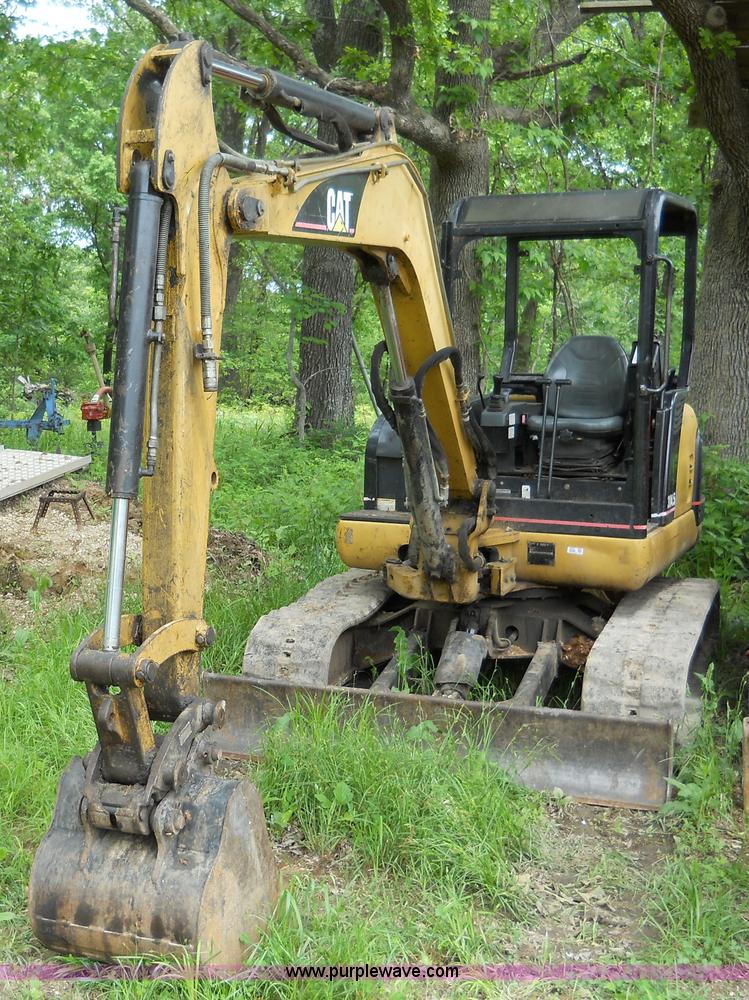 image for item 7873 2002 Caterpillar 304.5 excavator