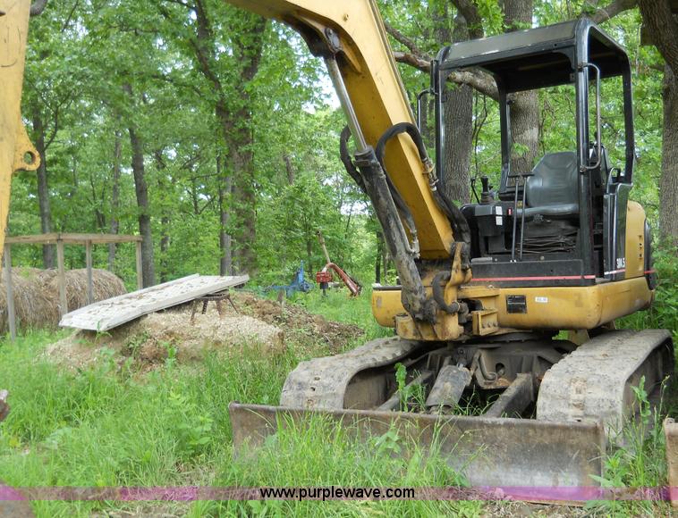 image for item 7873 2002 Caterpillar 304.5 excavator