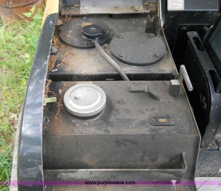 image for item 7873 2002 Caterpillar 304.5 excavator