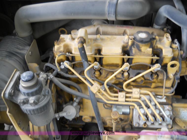 image for item 7873 2002 Caterpillar 304.5 excavator