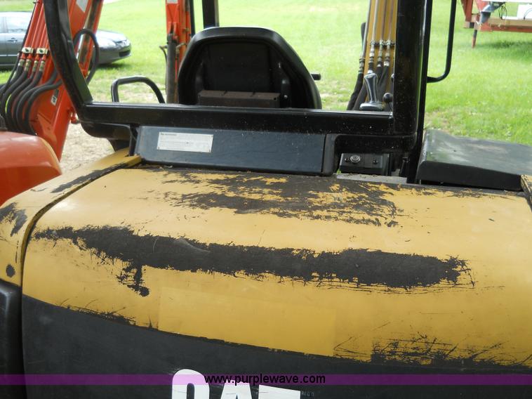 image for item 7873 2002 Caterpillar 304.5 excavator