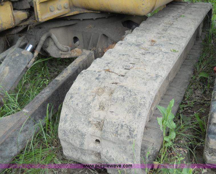 image for item 7873 2002 Caterpillar 304.5 excavator