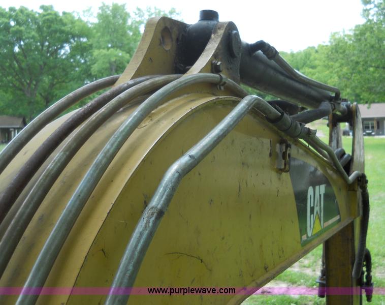 image for item 7873 2002 Caterpillar 304.5 excavator