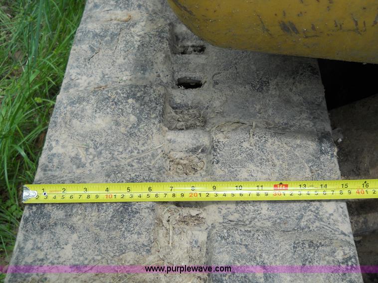 image for item 7873 2002 Caterpillar 304.5 excavator